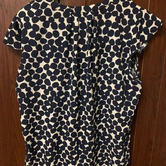 Calvin Klein Chic Cap
sleeve Polka dot Blouse size large - Picture 3 of 5